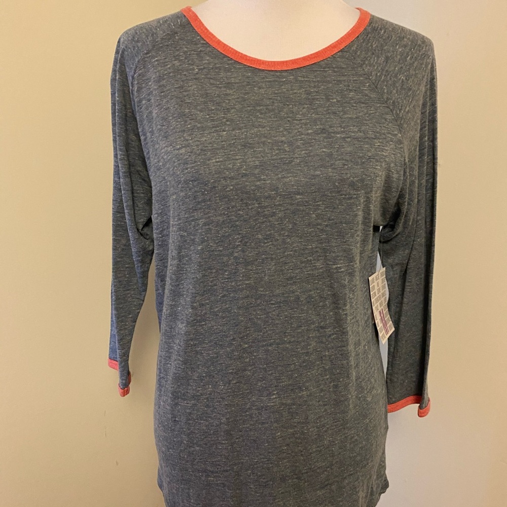 Lularoe Randy T size M